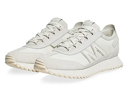 Men's Moncler Pacey2 Sneakers in White