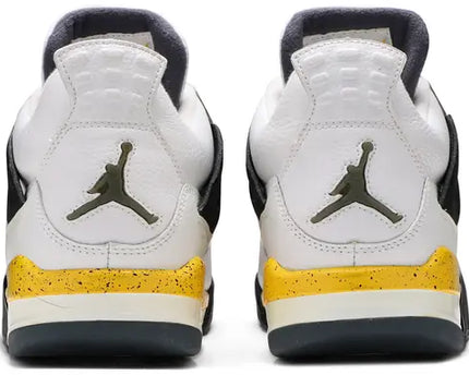 Men's Nike Air Jordan 4 Undefeated Shoes