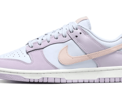 Men's SB Dunk Low Easter Shoes