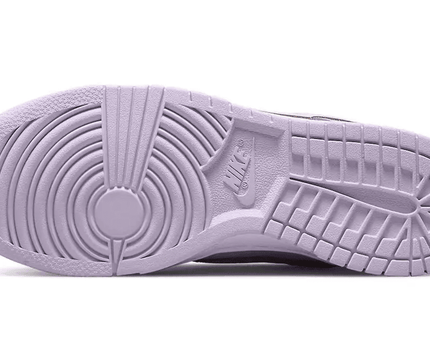 Men's SB Dunk Low Easter Shoes