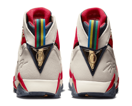 Men's Air Jordan 7 x Trophy Room Shoes
