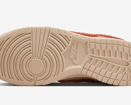 Men's Dunk Low Terry Swoosh Shoes