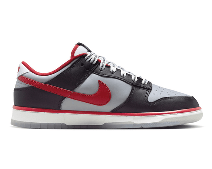 Men's SB Dunk Low x CAU Shoes
