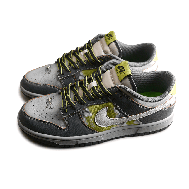 Men's SB Dunk Low x HUF Friends & Family Shoes