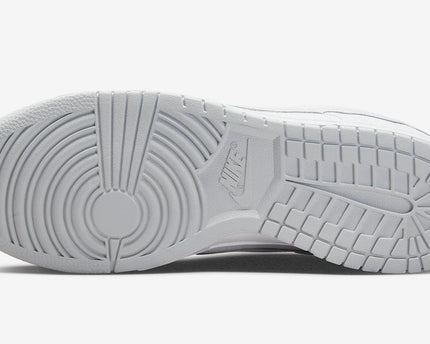 Men's Dunk Low White Pure Platinum Shoes