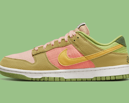 Men's SB Dunk Low Sun Club Shoes