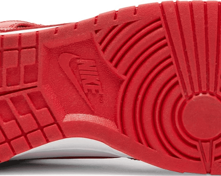 Men's Dunk High Championship Red Shoes