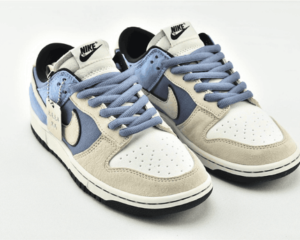 Men's SB Dunk Low x Otomo Katsuhiro Beige Blue Shoes