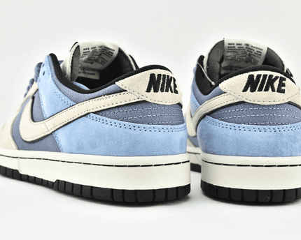Men's SB Dunk Low x Otomo Katsuhiro Beige Blue Shoes