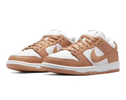 Men's SB Dunk Low Light Cognac Shoes
