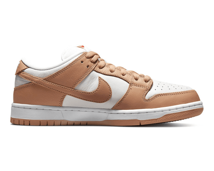 Men's SB Dunk Low Light Cognac Shoes