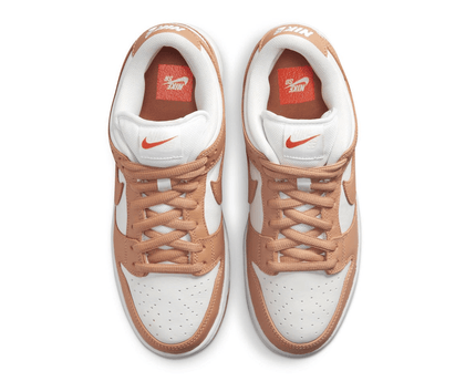 Men's SB Dunk Low Light Cognac Shoes