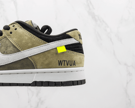 Men's SB Dunk Low WTVUA Green Suede Shoes