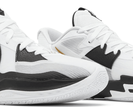 Men's Kyrie Low 5 White Black Metallic Gold Shoes