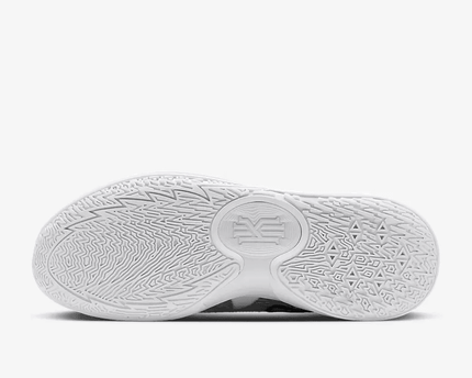 Men's Kyrie Low 5 EP White Black Shoes