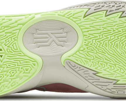 Men's Kyrie Low 5 Orchid Shoes