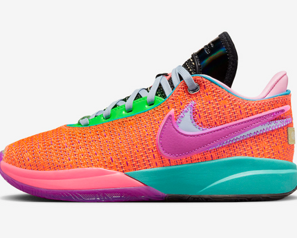 Men's LeBron 20 Chosen 1 Shoes