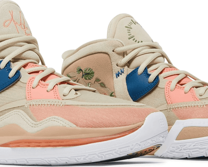 Men's Kyrie Infinity Floral Shoes
