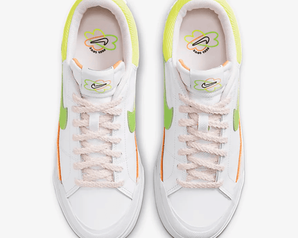 Women's Court Legacy Lift Feel Love Shoes