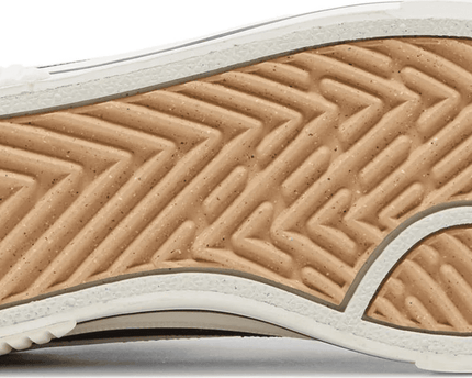 Women's Court Legacy Lift Black Sail Shoes
