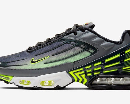 Men's Air Max Plus III Neon Shoes