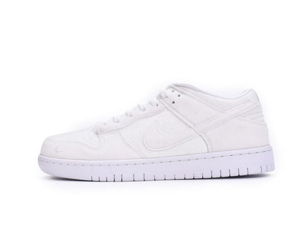 Men's Dover Street Market x SB Dunk Low Triple White Shoes