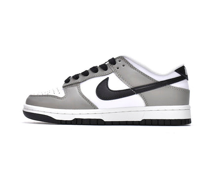 Men's SB Dunk Low Light Smoke Grey Shoes