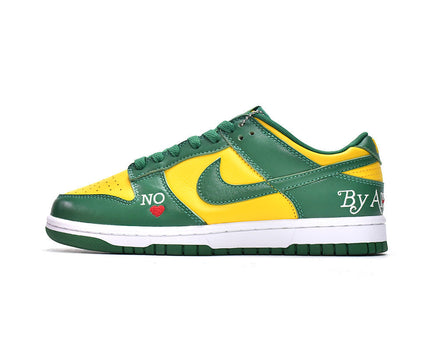Men's Supreme x SB Dunk Low Brazil Shoes