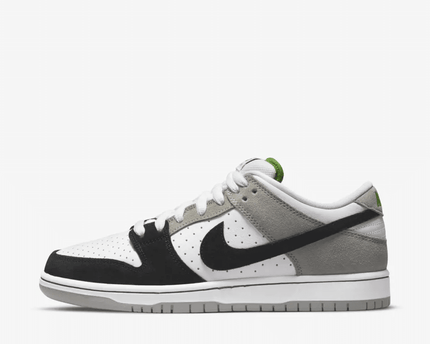 Men's SB Dunk Low Cholorophyll Shoes