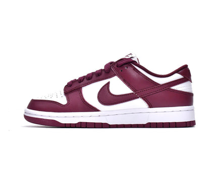 Men's SB Dunk Low Bordeaux Shoes