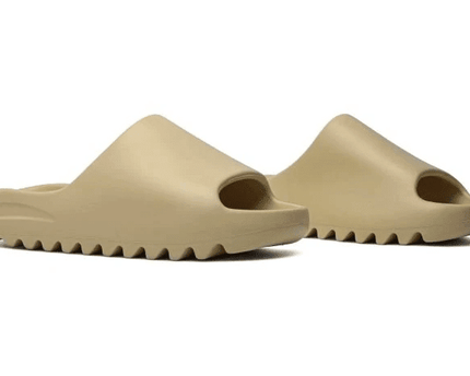 Men's Yeezy Slide Desert Sand