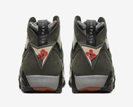 Men's Air Jordan 7 X Patta Icicle Shoes