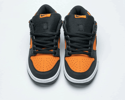 Men's SB Dunk Low Pro Orange Flash Shoes