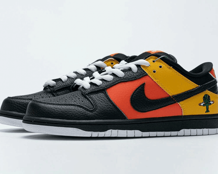 Men's SB Dunk Low Raygun Shoes
