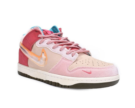 Men's Social Status x SB Dunk Mid Strawberry Milk Shoes