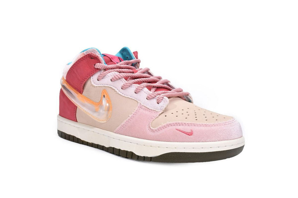 Men's Social Status x SB Dunk Mid Strawberry Milk Shoes
