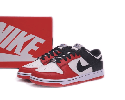Men's SB Dunk Low EMB 75th Anniversary Shoes