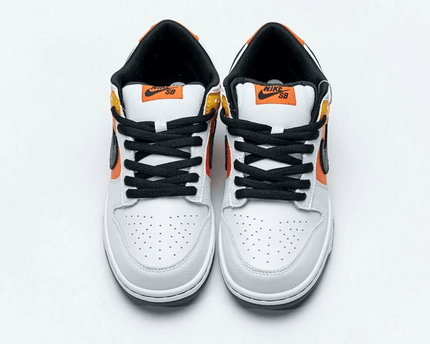 Men's SB Dunk Low Raygun Home Shoes
