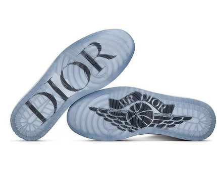 Men's Air Jordan 1 Retro High Dior Shoes