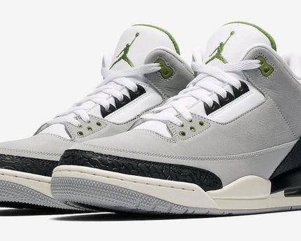 Men's Air Jordan 3 Retro Chlorophyll Shoes