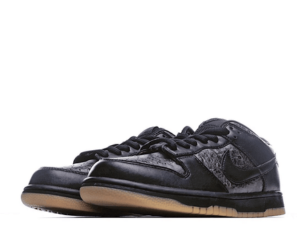 Men's SB Dunk Low Ostrich Shoes
