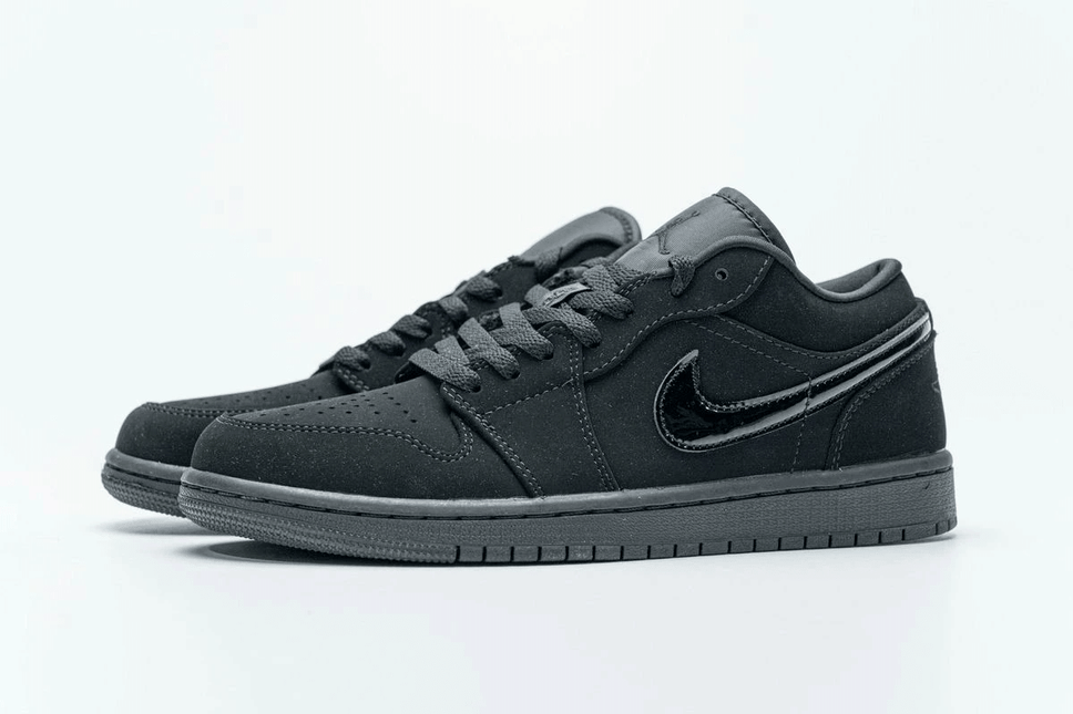 Men's Air Jordan 1 Low Triple Black Shoes