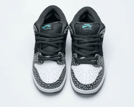 Men's SB Dunk Low Atmos Elephant Shoes