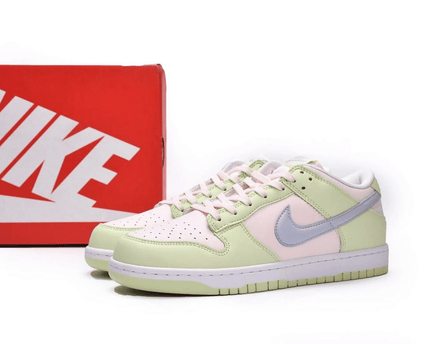 Men's SB Dunk Low Lime Ice Shoes