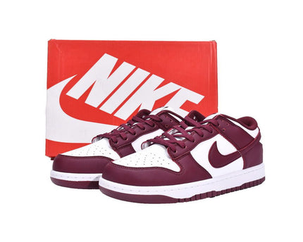 Men's SB Dunk Low Dark Beetroot Shoes
