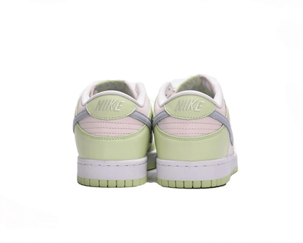 Men's SB Dunk Low Lime Ice Shoes