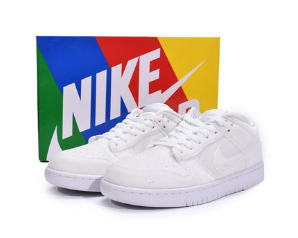 Men's Dover Street Market x SB Dunk Low Triple White Shoes