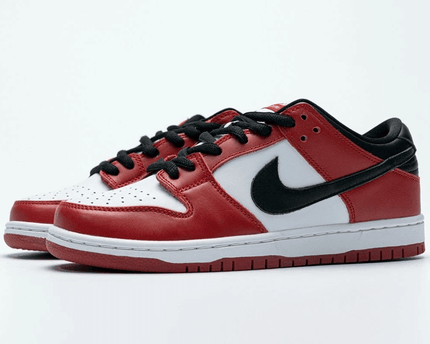 Men's SB Dunk Low Pro Chicago Shoes