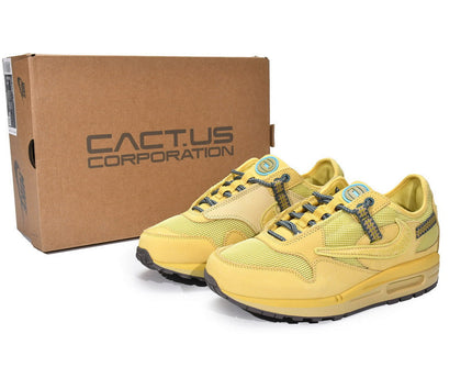 Men's Travis Scott x Air Max 1 Wheat Shoes