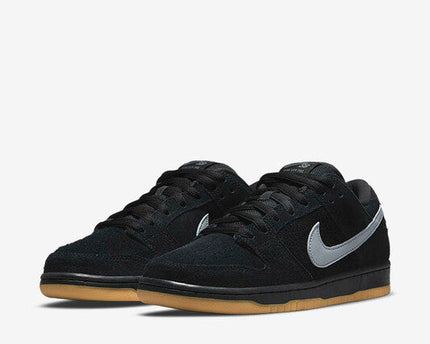 Men's SB Dunk Low Pro Fog Shoes